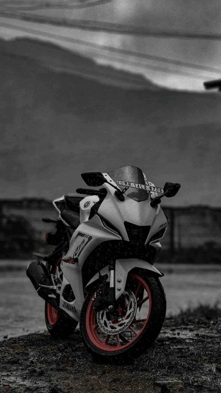 R15 Wallpaper 15