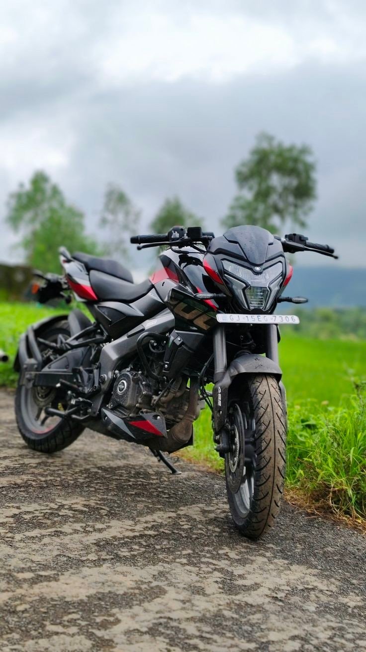 ns 200 pulsar wallpaper 32