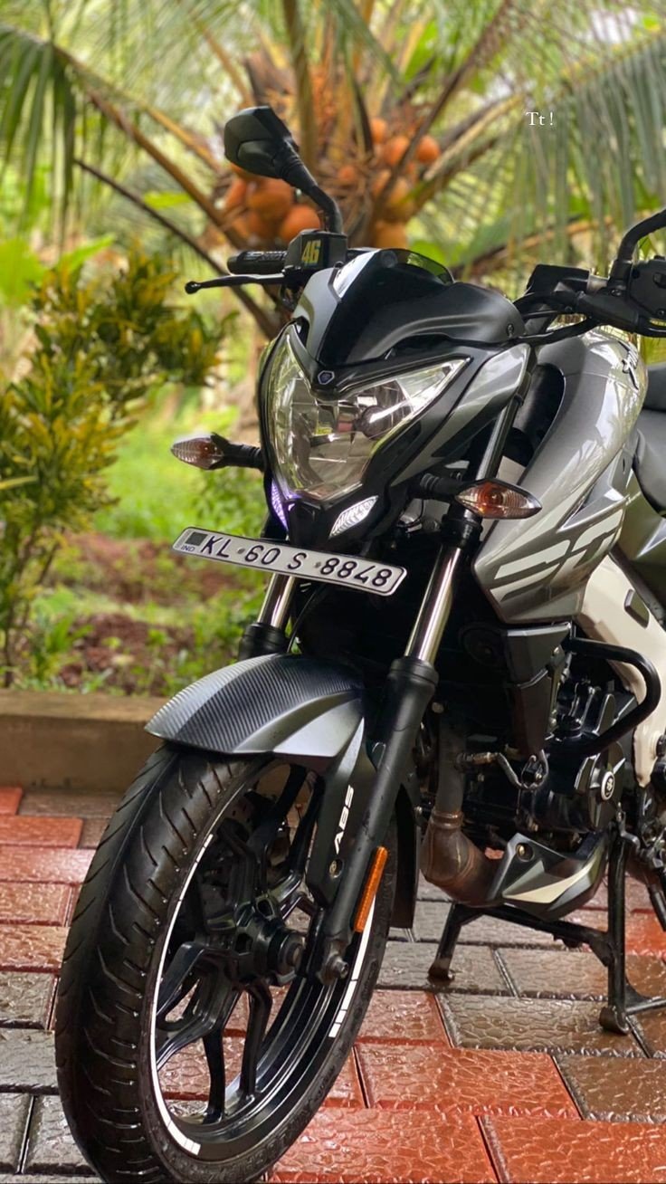 ns 200 pulsar wallpaper 5