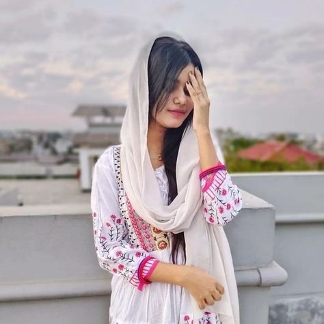 hidden face dp for girls (37)