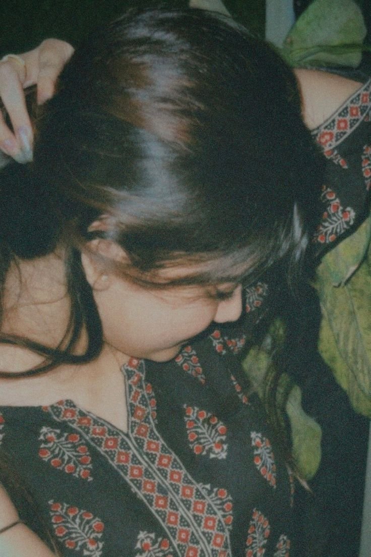 hidden face dp for girls (8)