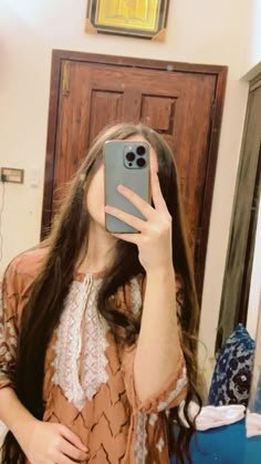 hide face girl pic (1)