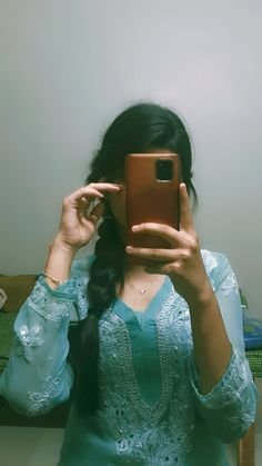 hide face girl pic (22)